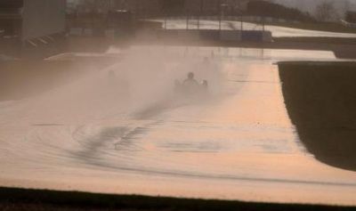 very wet Donnington Park race 2012